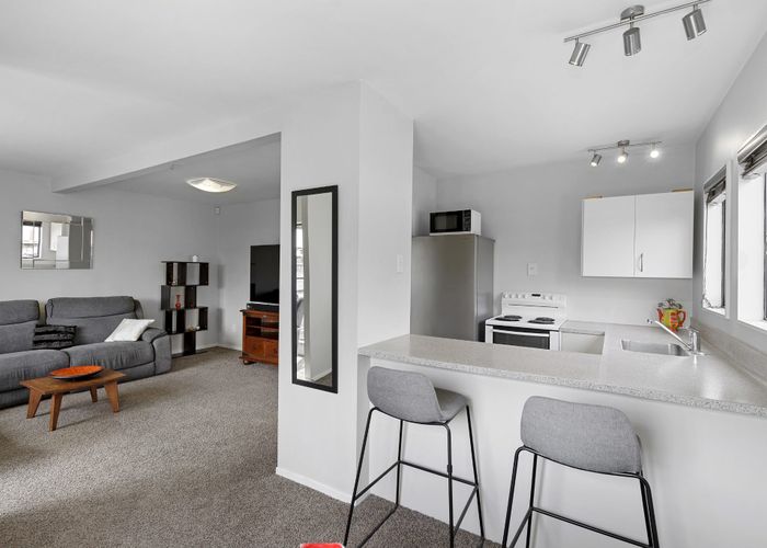  at 1/72 Waiwhetu Road, Waiwhetu, Lower Hutt, Wellington