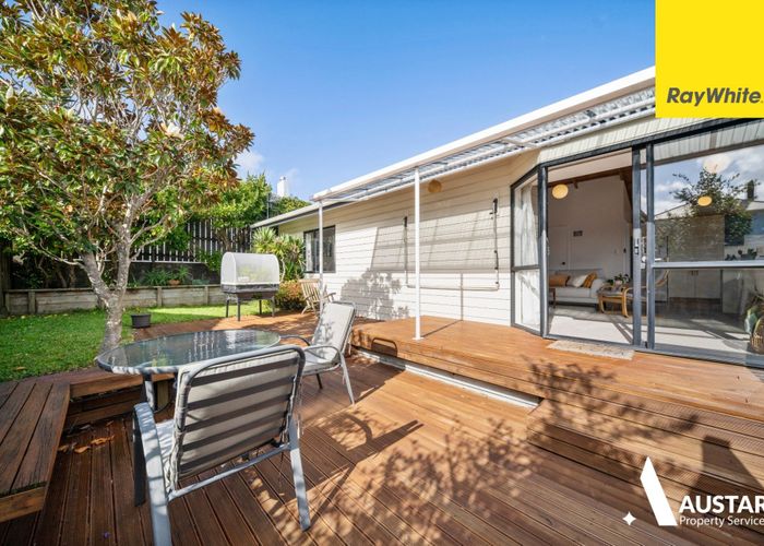  at 3/3 Henry Street, Avondale, Auckland