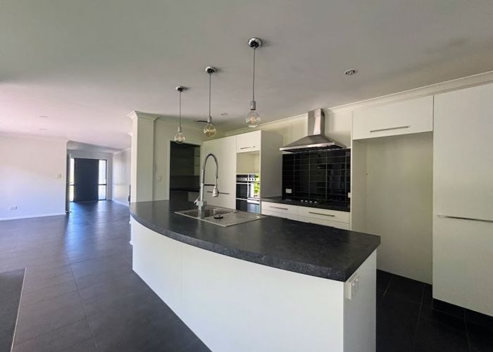  at 7 Vivien Pl, Patumahoe, Franklin, Auckland