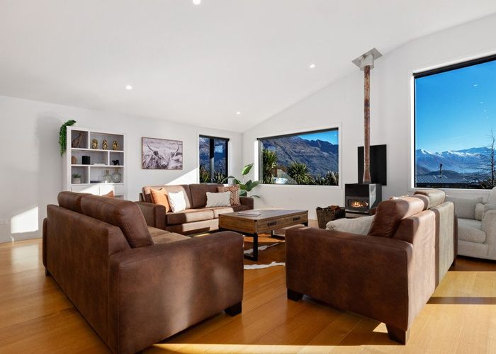  at 4 Clutha Place, Wānaka