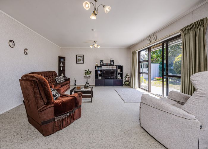  at 2/3 West Street, Papakura, Papakura, Auckland