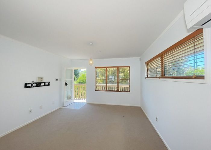  at 1/9 Fuchsia Place, Birkdale, North Shore City, Auckland