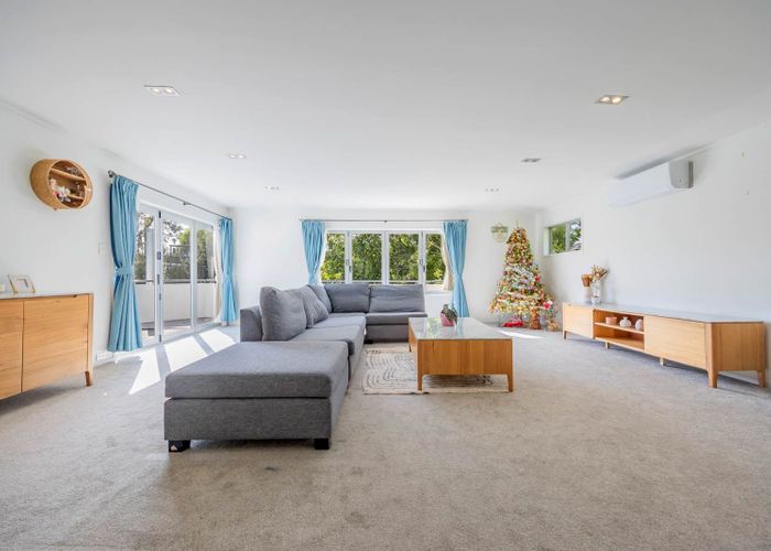  at 143 Sunnynook Road, Forrest Hill, North Shore City, Auckland