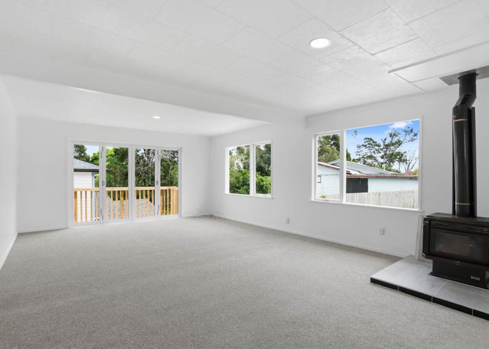  at 113 View Road, Sunnyvale, Waitakere City, Auckland