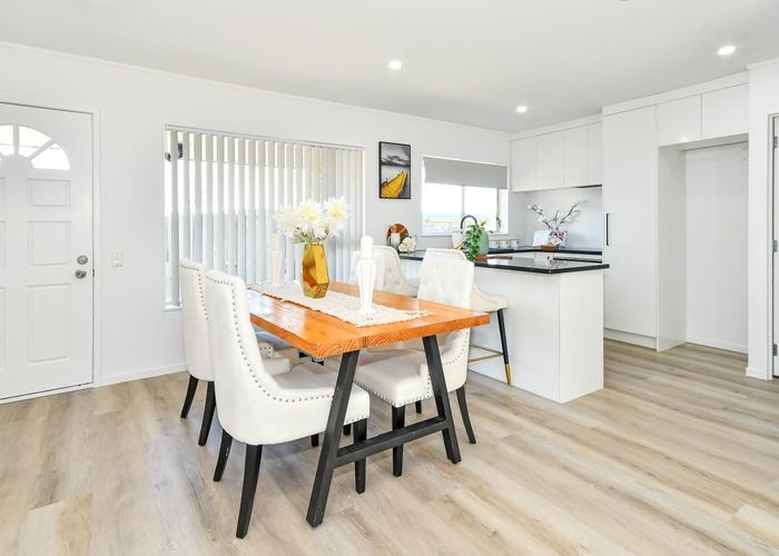  at 2/44 Wai Iti Place, Clendon Park, Auckland