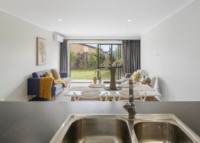  at Unit 1/11 Mana Drive, Baverstock, Hamilton, Waikato