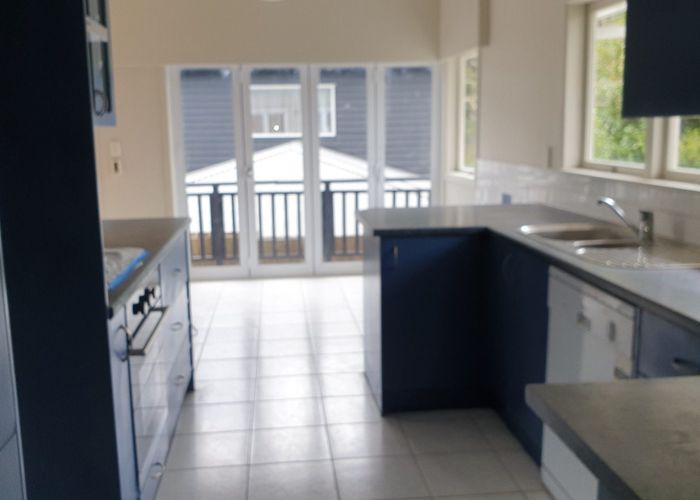  at 74 Eskdale Road, Birkdale, North Shore City, Auckland