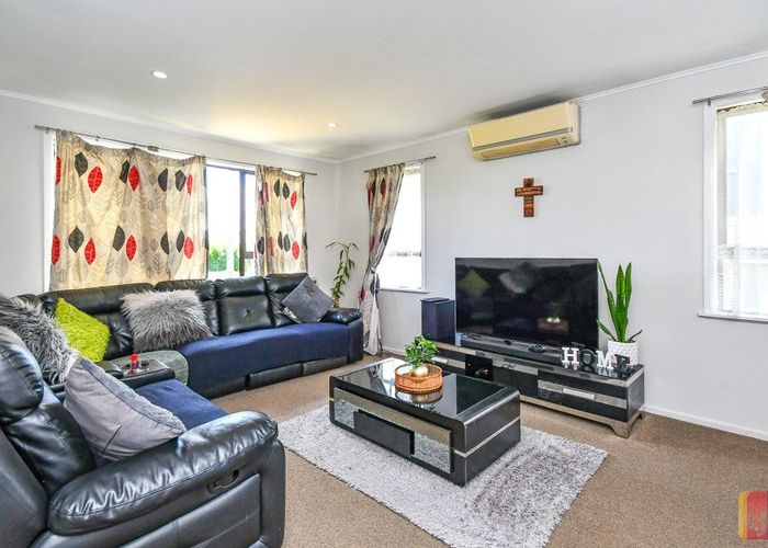  at 21 Rogers Road, Manurewa, Auckland