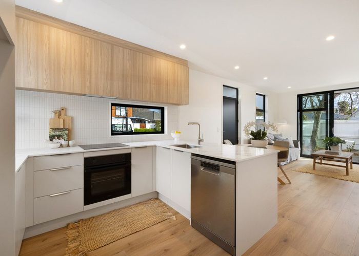  at 4/2 Courtenay Street, St. Albans, Christchurch City, Canterbury