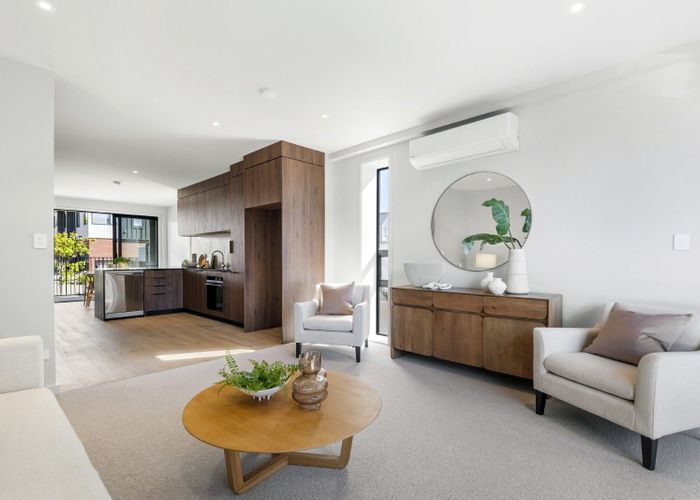  at 7C Windlass Street, Long Bay, North Shore City, Auckland