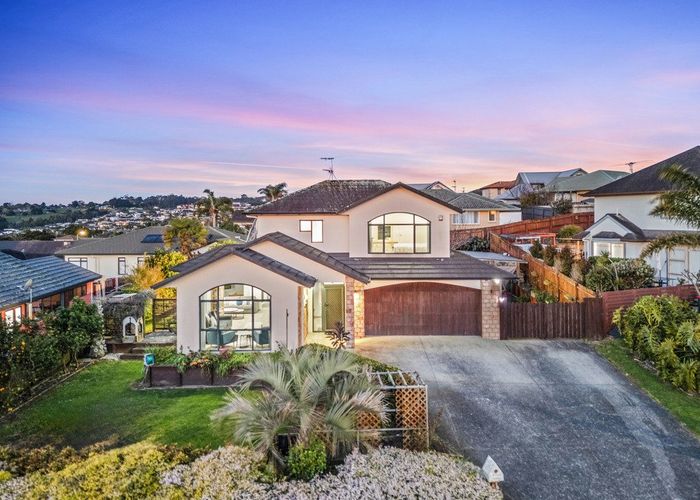  at 7 Lamia Place, The Gardens, Manukau City, Auckland