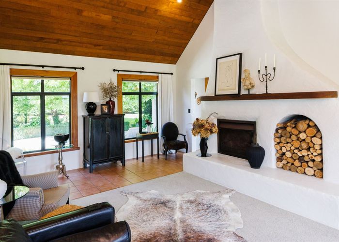  at 889C Milson Line, Newbury, Feilding