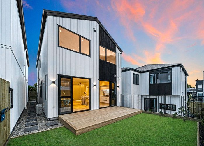  at 44A Glenmore Road, Sunnyhills, Manukau City, Auckland