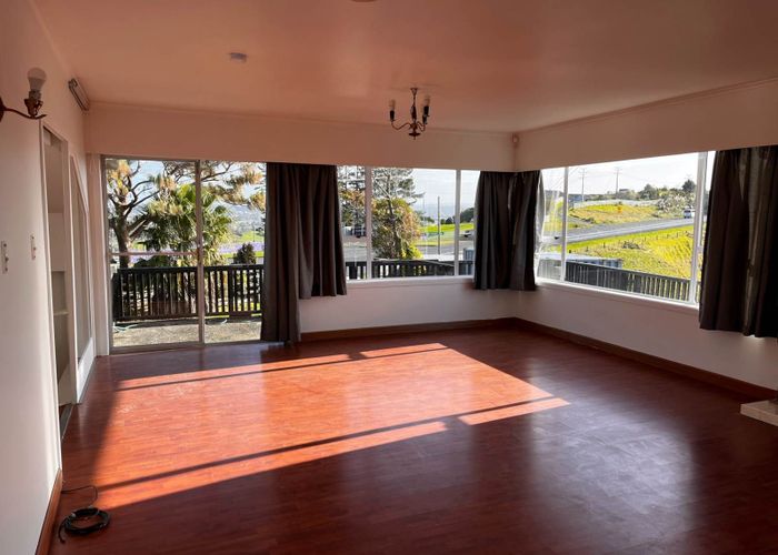  at 2109 East Coast Road, Stillwater, Silverdale