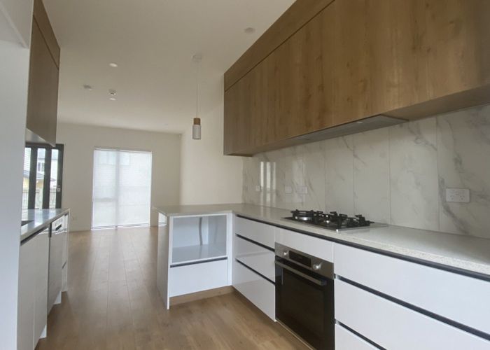  at 64C Landscape Road, Papatoetoe, Manukau City, Auckland