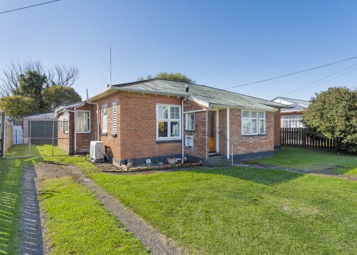  at 16 Bennett Street, Gonville, Whanganui, Manawatu / Whanganui