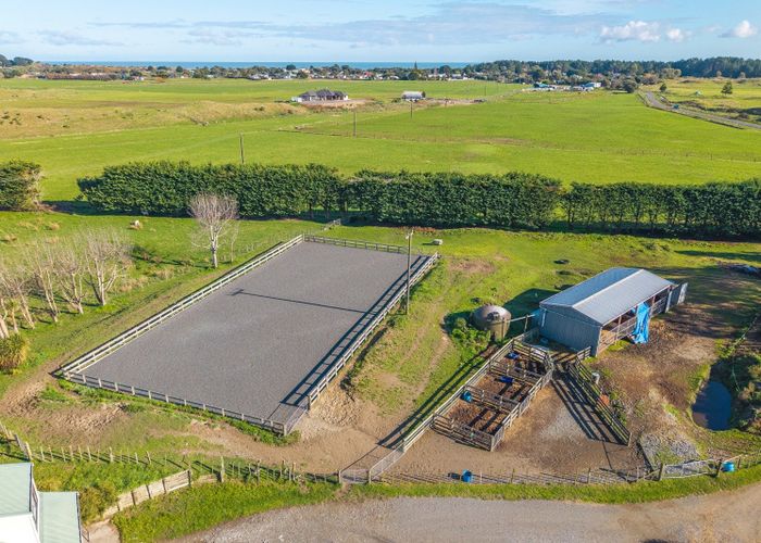 at 593 Waikawa Beach Road, Waikawa Beach, Horowhenua, Manawatu / Whanganui