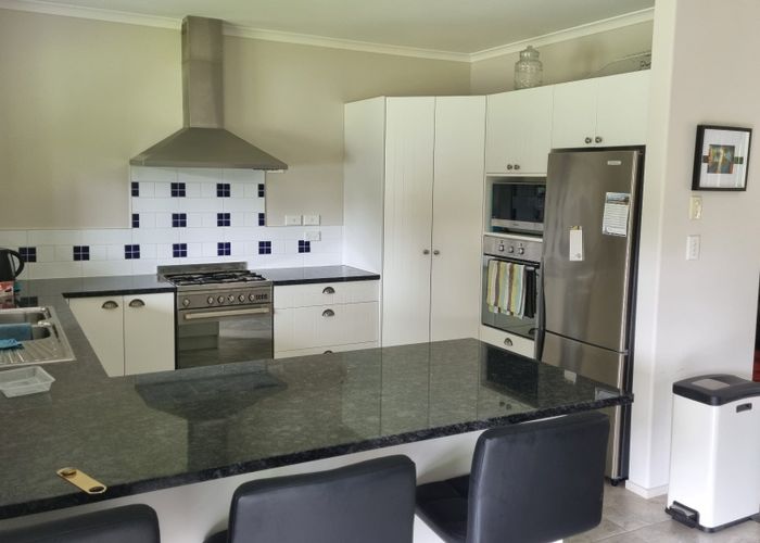  at 402D King Road, Kaiwaka