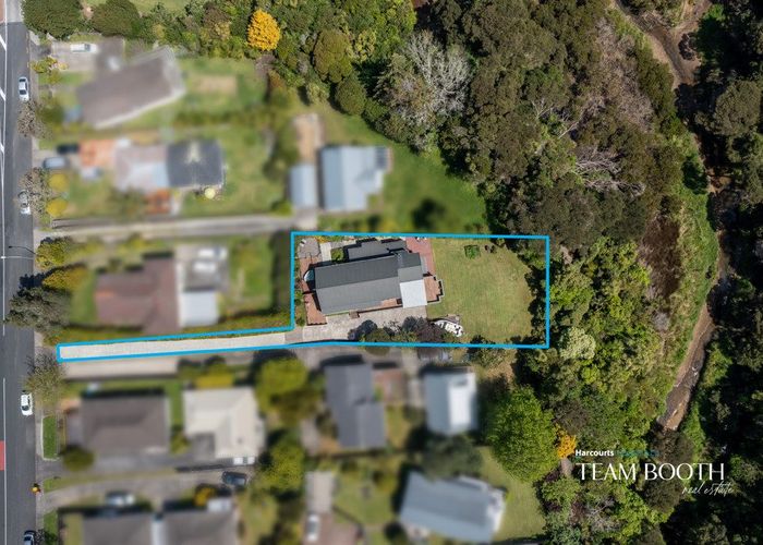  at 126 Lynn Road, Bayview, Auckland