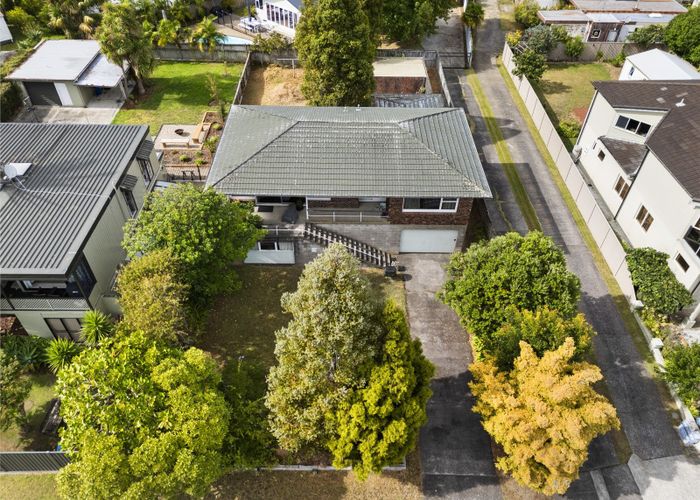  at 40 Riverlea Avenue, Pakuranga, Auckland