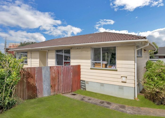  at 4 Sealord Place, Manurewa, Auckland
