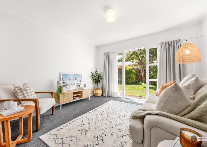  at 39A Heretaunga Square, Silverstream, Upper Hutt