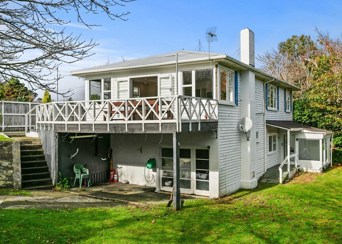  at 77 Ngamotu Road, Spotswood, New Plymouth