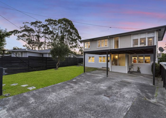  at 42 Daytona Road, Henderson, Auckland