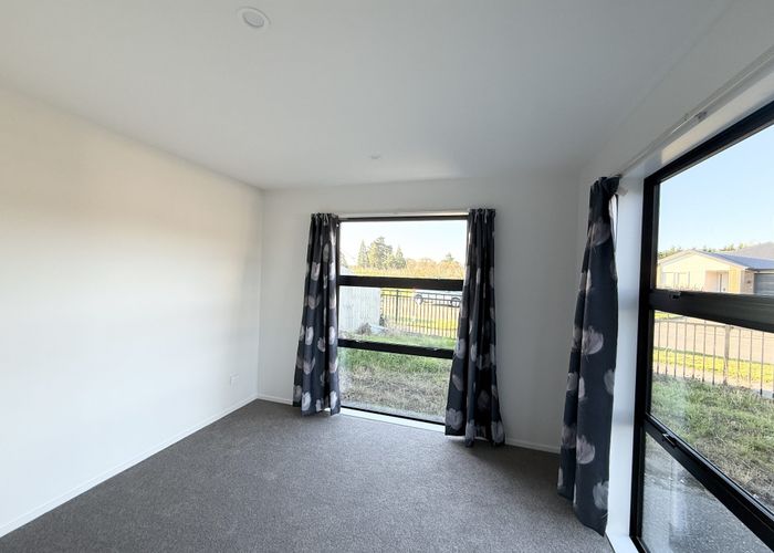  at 32 Miromiro Street, Broomfield, Christchurch City, Canterbury