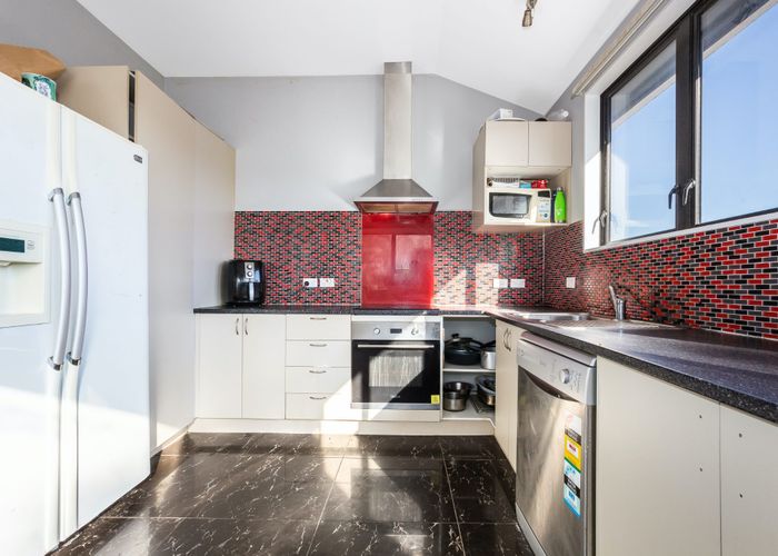  at 10 Hereford Street, Cannons Creek, Porirua