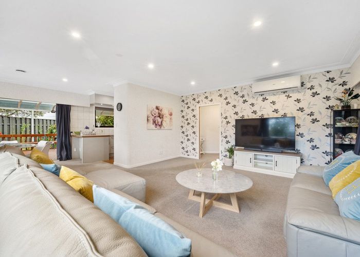  at 37 Parkhill Road, Mellons Bay, Manukau City, Auckland