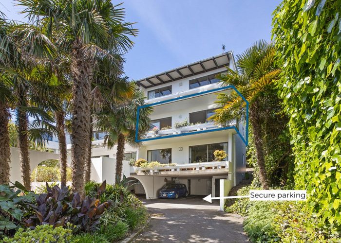  at 3/67 Sarsfield Street, Herne Bay, Auckland