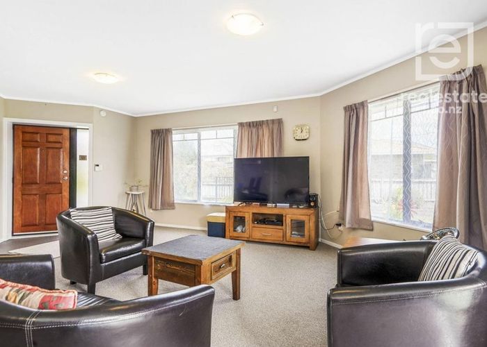  at 17 Mews Pl, Forest Lake, Hamilton, Waikato