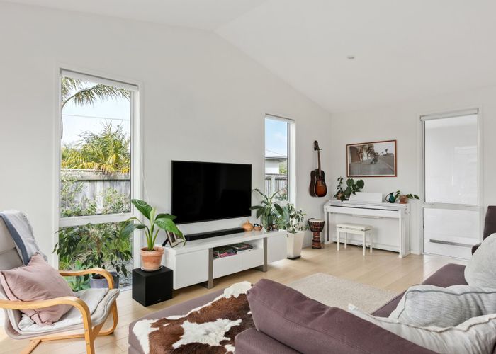  at 6 Hamilton Drive, Wainui, Gisborne, Gisborne