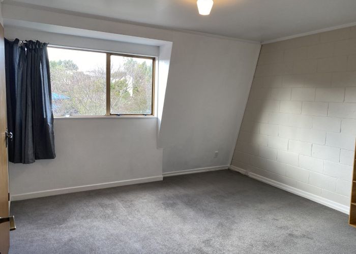  at 95 Churton Drive, Churton Park, Wellington