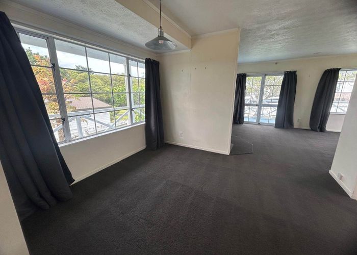  at 12 Coubray Place, Botany Downs, Manukau City, Auckland