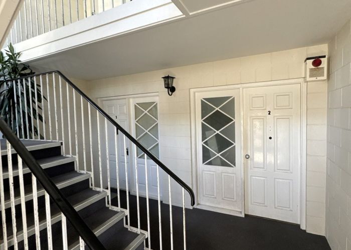  at 1/0 Mount Eden Road, Mount Eden, Auckland