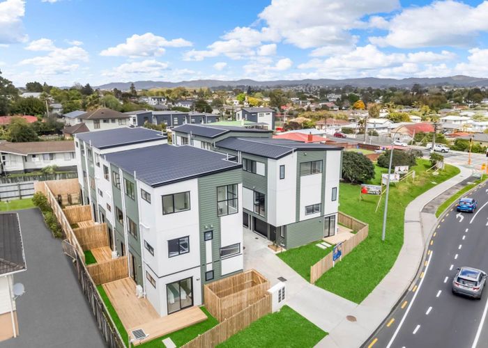  at Lot 2 / 125 Universal Drive, Henderson, Waitakere City, Auckland