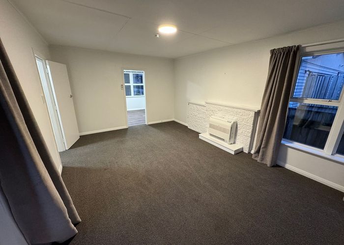  at 9 Winton Street, Paraparaumu Beach, Kapiti Coast, Wellington