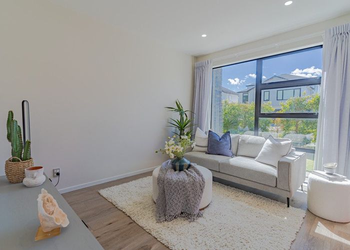  at 6 Rashni Road, Flat Bush, Manukau City, Auckland