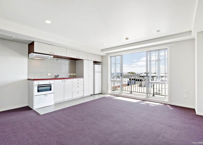  at 3H/3 Keystone Avenue, Three Kings, Auckland