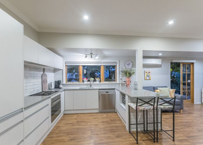  at 44 Hinemoa Street, Paraparaumu
