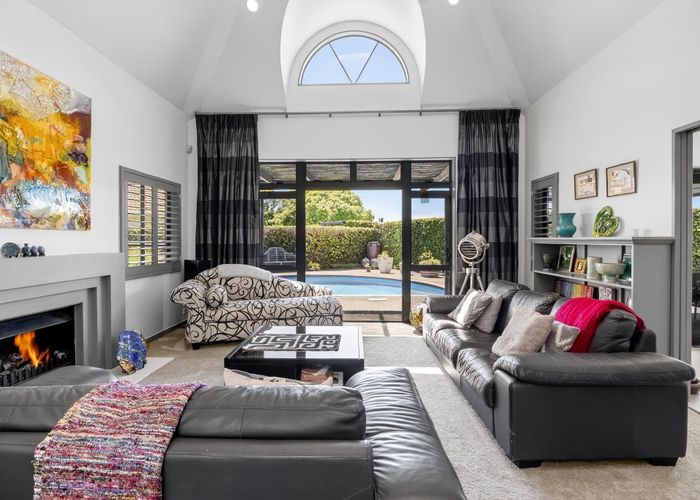  at 28 Connemara Court, West Harbour, Waitakere City, Auckland