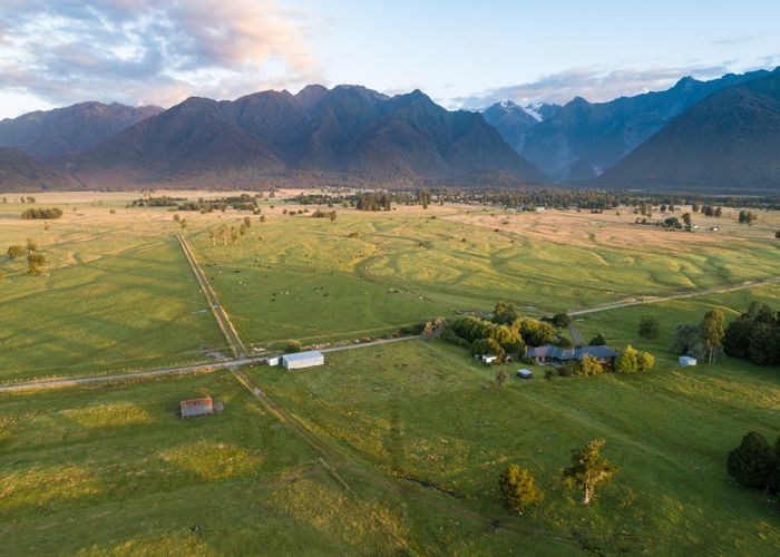  at 298 Cook Flat Road, Fox Glacier, Westland, West Coast