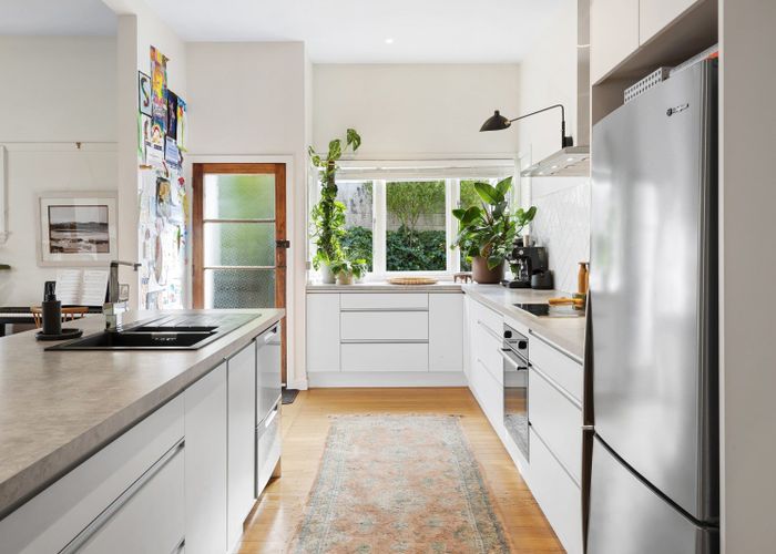  at 121 Nayland Street, Sumner, Christchurch