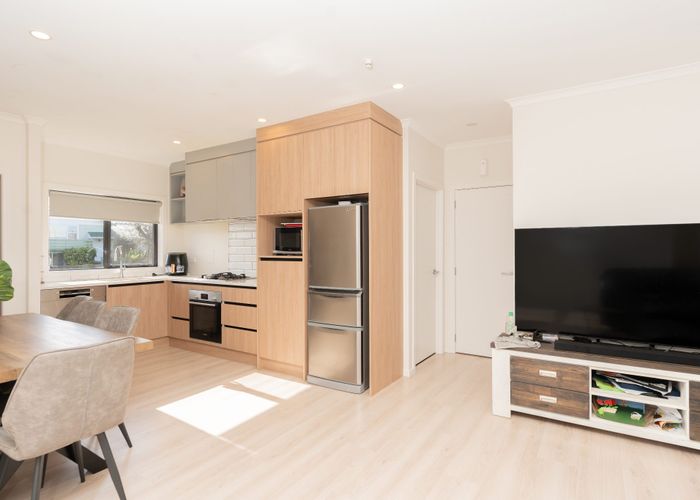  at 1/32 Glenview Terrace, Glenview, Hamilton, Waikato