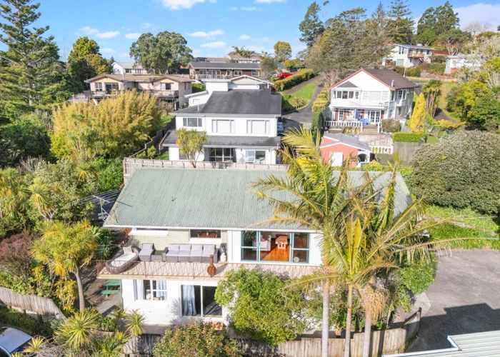  at 1/9 Pemberton Avenue, Bayview, North Shore City, Auckland