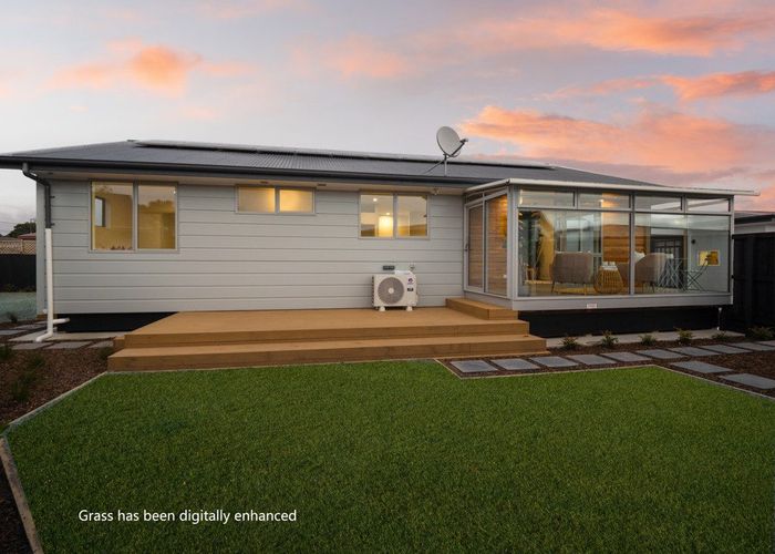  at 10/9c Cuffs Road, Wainoni, Christchurch City, Canterbury