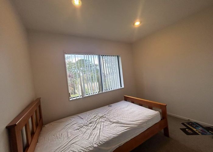  at 116 Simpson Road, Henderson Valley, Waitakere City, Auckland