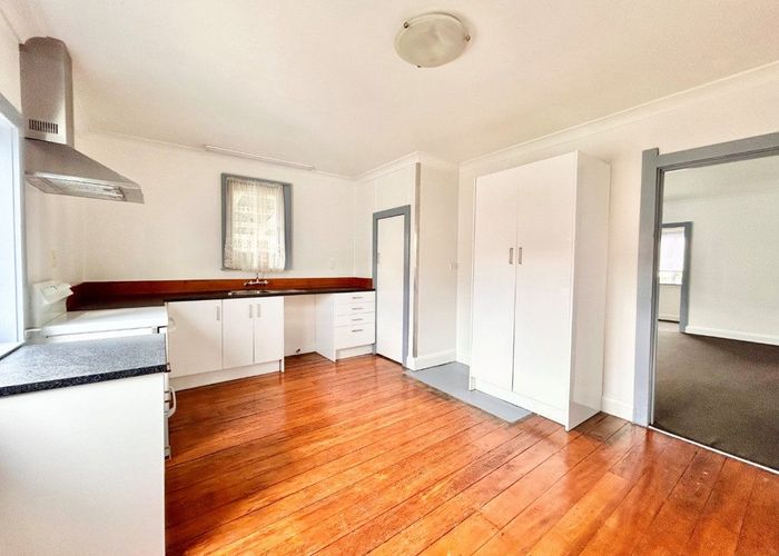  at 33 White Street, Taradale, Napier, Hawke's Bay